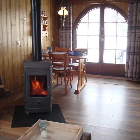 Cosy-cabane Hébergement de vacances *
